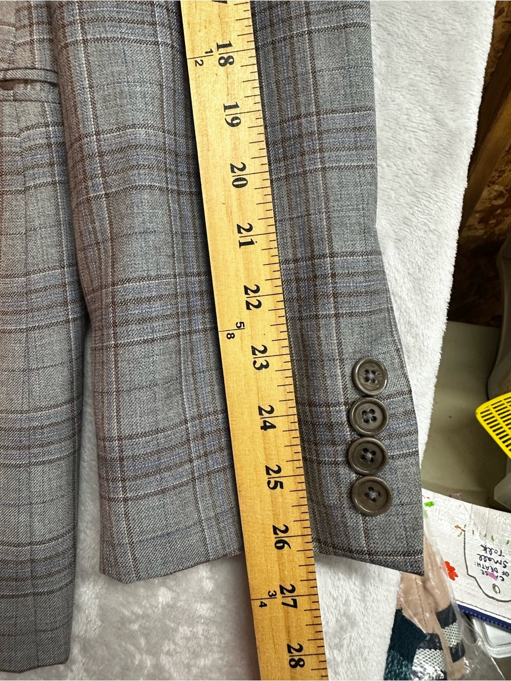 Armani Collezioni Light Gray Plaid Sport Coat - Picture 12 of 14